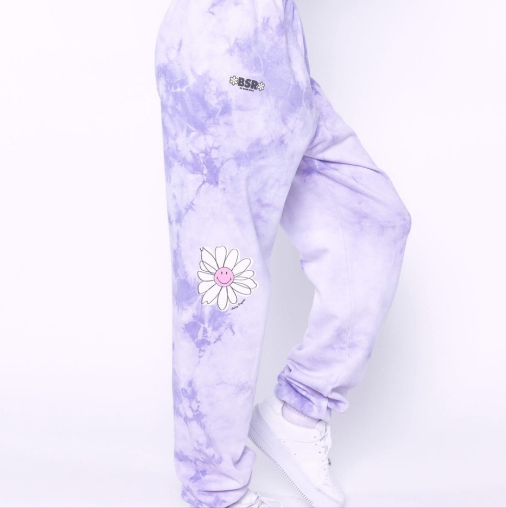 BSR by Samii Ryan Women's Tie Dye Smiley Face Daisy Sweatpants